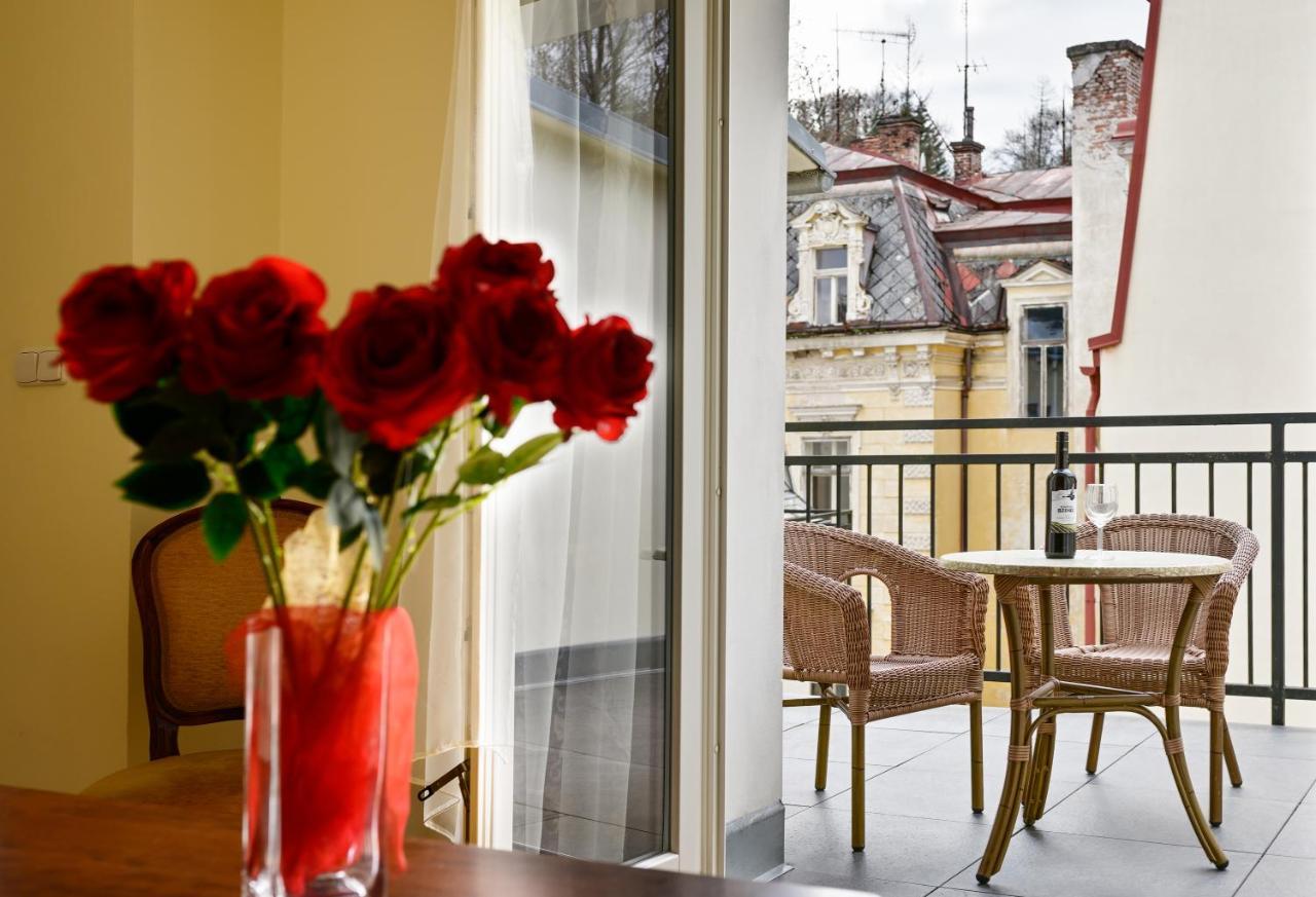 Residence Romanza 마리안스케 라즈네 외부 사진