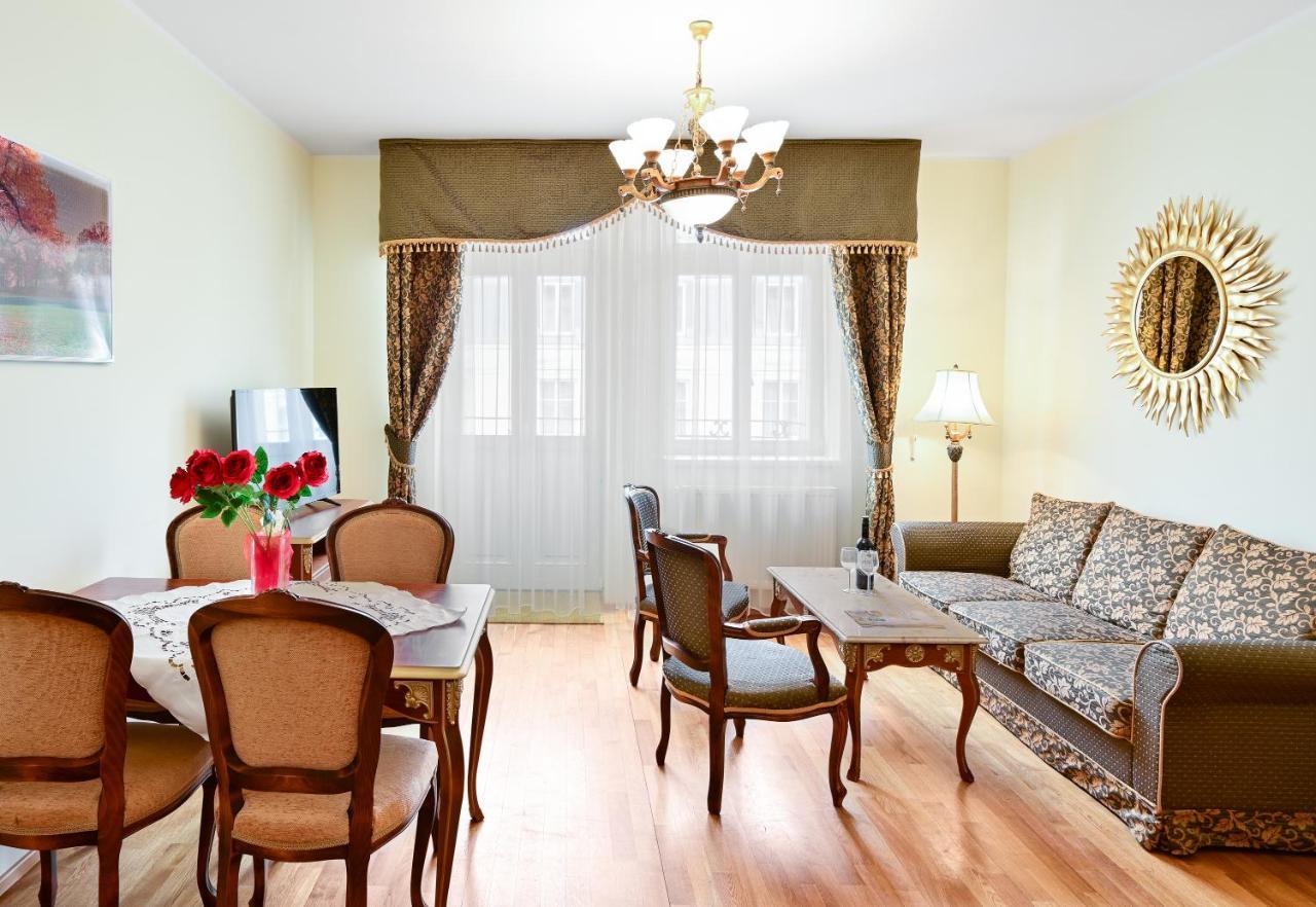 Residence Romanza 마리안스케 라즈네 외부 사진
