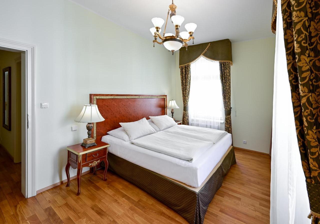 Residence Romanza 마리안스케 라즈네 외부 사진