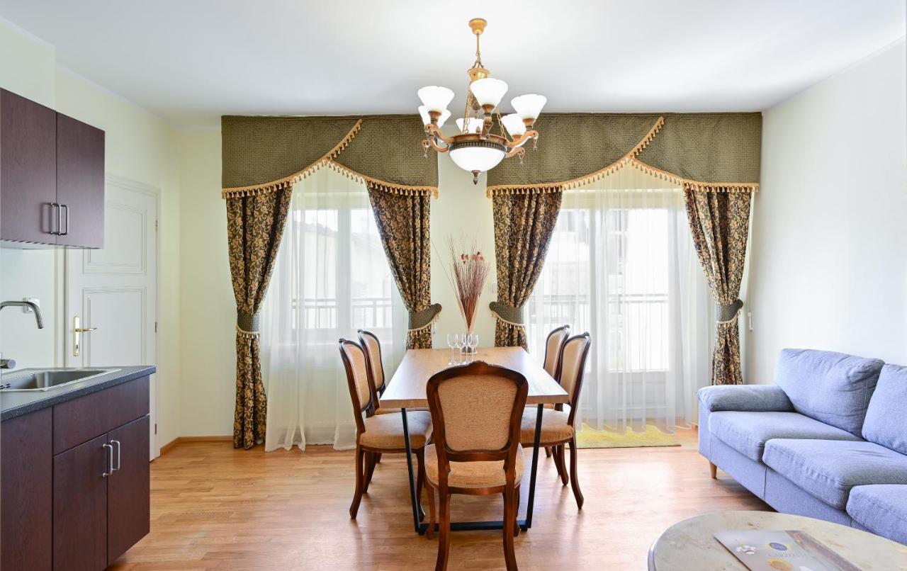 Residence Romanza 마리안스케 라즈네 외부 사진