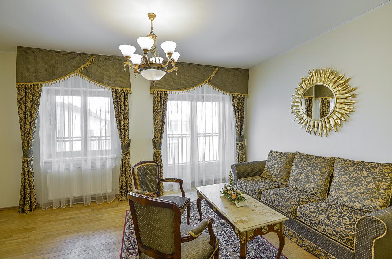 Residence Romanza 마리안스케 라즈네 외부 사진